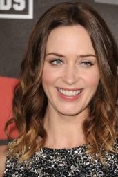 Emily Blunt Debuts Sequined Elegance at Critics’ Choice 2011