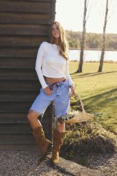 Emily Feld Embraces Rustic Romance For Aralina