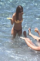 Emily Ratajkowski