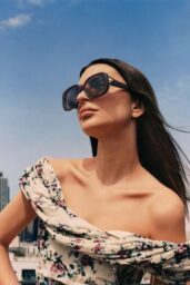 Emily Ratajkowski Unveils Tory Burch Eyewear Fall 2025
