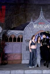 Emma Myers Unveils Urban Chic at "Wednesday" Graveyard Gala