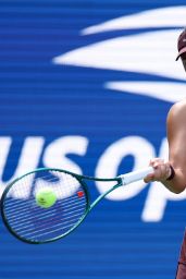 Emma Raducanu Defeats Janice Tjen at US Open Flushing Meadows
