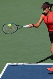 Emma Raducanu Defeats Janice Tjen at US Open Flushing Meadows