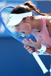 Emma Raducanu’s Powerful Court Style at Cincinnati Open