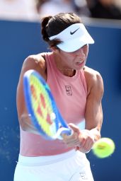 Emma Raducanu’s Powerful Court Style at Cincinnati Open
