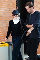 Emma Stone Venice August 2025 Outfit: Casual Chic Style Breakdown
