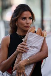 Eva Longoria’s Parisian Filming Uniform