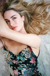 Grace Van Patten Unveils Modern Romance for ELLE USA