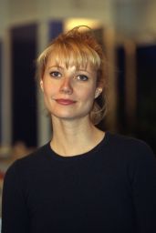 Gwyneth Paltrow Attends Berlin Film Fest in Emblematic Black – 1998