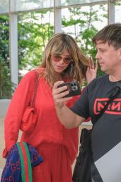 Heidi Klum Arrives in Bold Gucci Color at Venice Film Festival 2025