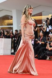 Heidi Klums Custom Intimissimi Venice Gown