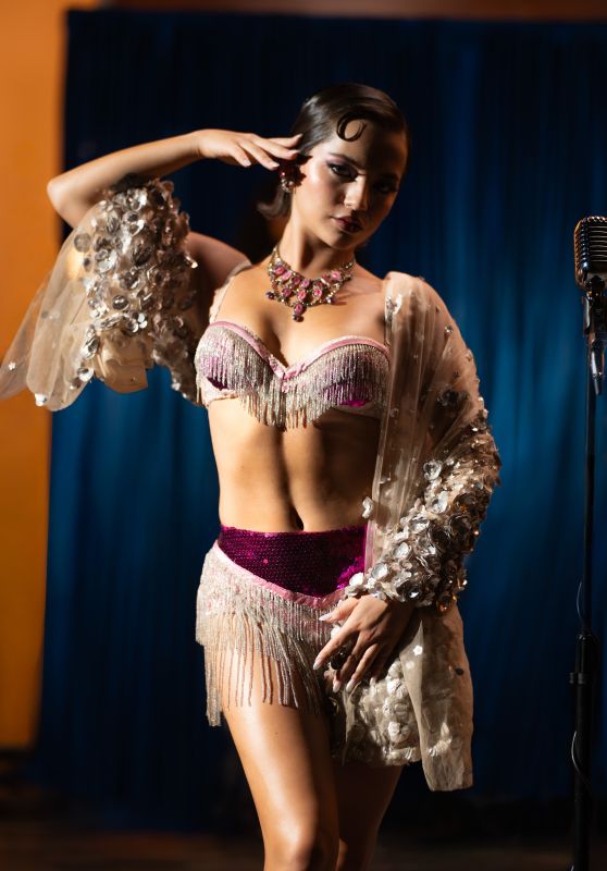 Isabela Merced Unveils “Apocalipsis” Looks (2025)