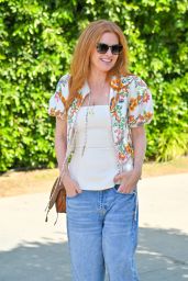 Isla Fisher Attends Jennifer Klein