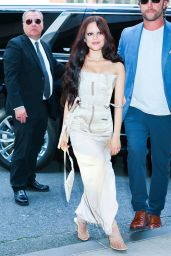 Jenna Ortega’s Gothic Glamour: Dissecting Her New York Press Day Style