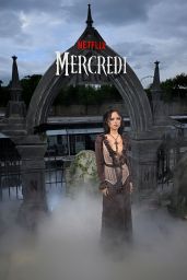 Jenna Ortega Unveils A Gothic Masterpiece For 
