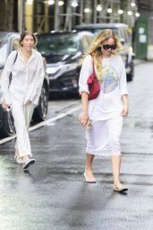 Jennifer Lawrence’s Vintage-Inspired NYC Uniform