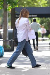 Jennifer Lawrence - Unveils Fall-Ready Blazer in NYC