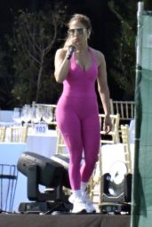 Jennifer Lopez’s Vibrant Rehearsal Style