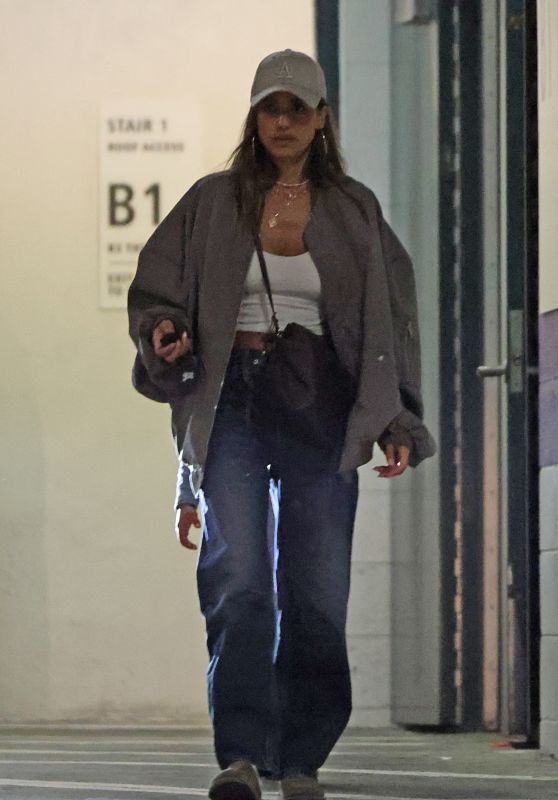 Jessica Alba’s Elevated Streetwear in L.A.
