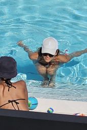 Jessica Alba Unveils Red Bikini Moment at Miami Poolside – August 2025