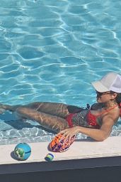 Jessica Alba Unveils Red Bikini Moment at Miami Poolside – August 2025