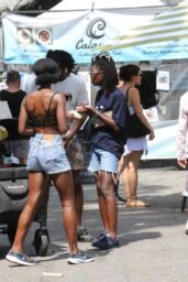 Jodie Turner-Smith’s Off-Duty Market Look