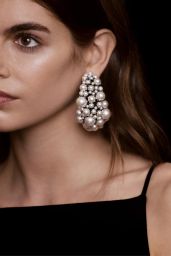Kaia Gerber’s Givenchy Fall/Winter 2025: A Masterclass in Minimalist Rebellion