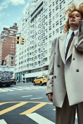 Karen Gillan’s Androgynous Edge in Numéro Netherlands