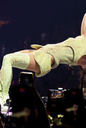 Katy Perry’s Cyber-Pop Conquest at Madison Square Garden