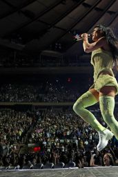 Katy Perry’s Cyber-Pop Conquest at Madison Square Garden