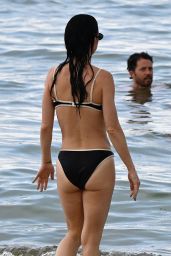 Katy Perry Unveils a New Celebrity Style on Miami Beach