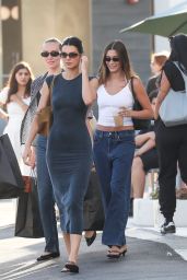 Kendall & Hailey’s Brandy Melville Getaway: A Lesson in Quiet Luxury
