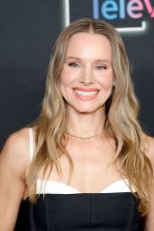 Kristen Bell Attends Televerse Festival in Sharp Black