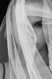 Kristina Shmidt Debuts a Minimalist Chic in New Photoshoot