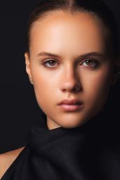 Kristina Shmidt Debuts a Minimalist Chic in New Photoshoot