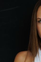 Kristina Shmidt Debuts a Minimalist Chic in New Photoshoot