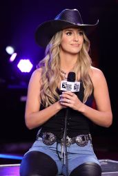 Lainey Wilson Unveils Cowgirl Couture in Los Angeles