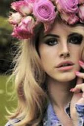 Lana Del Rey’s Kitsch-Chic Debut in 2010