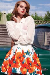 Lana Del Rey Unveils Retro-Bohemian Euphoria in 2011
