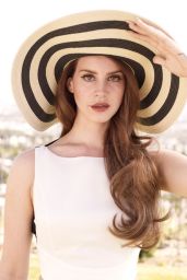 Lana Del Rey Unveils Vintage Riviera Glamour in 2012