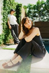 Lauren Donzis Unveils Rowena Knitwear Campaign