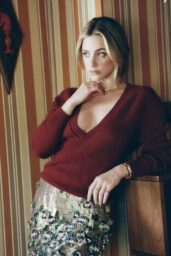 Lili Reinhart Unveils A 70s-Inspired Glamour for InStyle Mexico