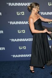Madison Iseman’s Minimalist Drama at NYC Premiere