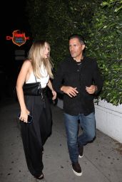 Margot Robbie’s New Hollywood Glamour at Bar Marmont