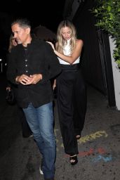 Margot Robbie’s New Hollywood Glamour at Bar Marmont