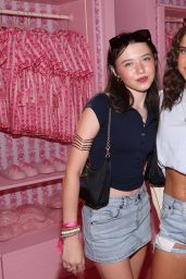 McGraw Sisters Unveil Playful Pink Pop-Up Style