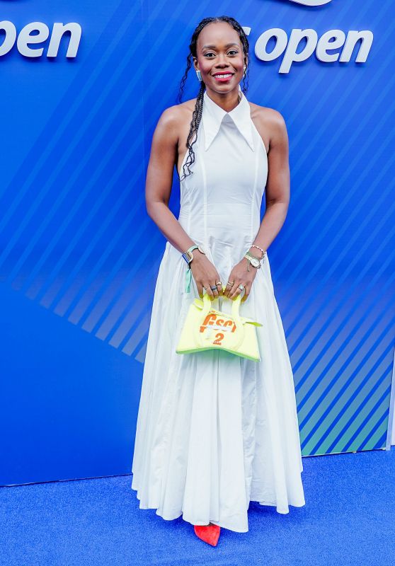 Melissa Koby Unveils Halter Elegance at 2025 US Open Gala