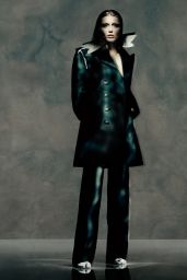 Miley Cyrus Debuts Maison Margiela’s AW25 Velvet Rebellion