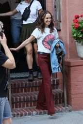 Natalie Portman Unveils 