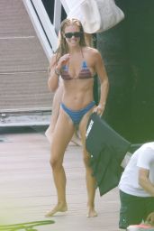 Nina Agdal Debuts Sleek Cernobbio Swim Style